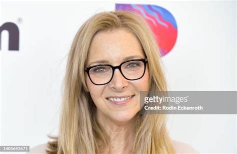 3,107 Lisa Kudrow Photos Stock Photos & High